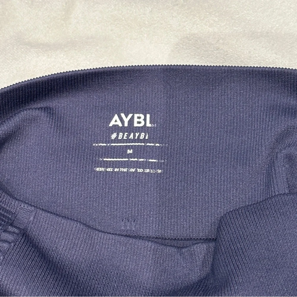 AYBL shorts size